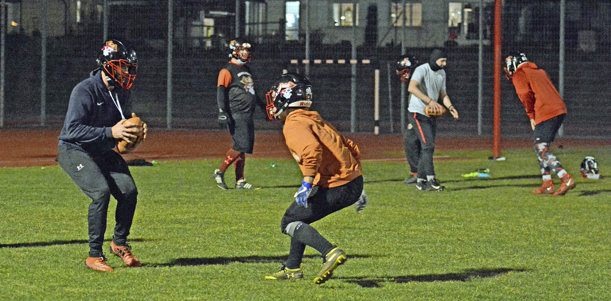 110321_spz_football_duell Ein Kaltstart gäbe viele Verletzte | Der Landanzeiger