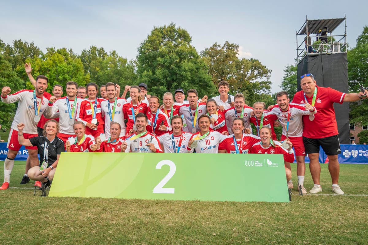 silber_beide_teams Grossartiger Erfolg für den Schweizer Faustballsport | Der Landanzeiger