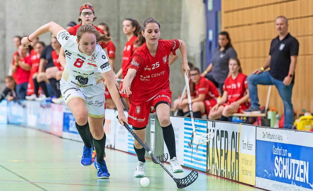 Unihockey Team Aarau Actionbilder Erster Sieg für Damen 1 und U21 | Der Landanzeiger
